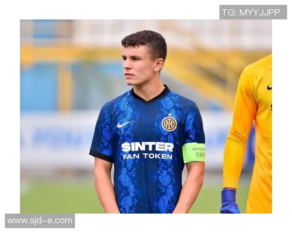 沙尔克04新秀哈洛恩或成主力，青睐主教练看中他的潜力